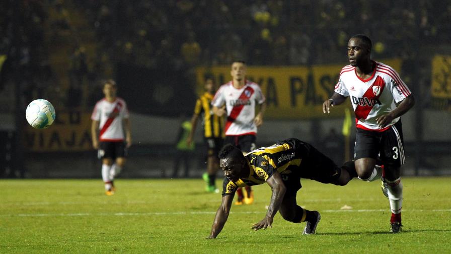 El River Plate y el Boca Juniors se juegan su avance en la Liga de Argentina
