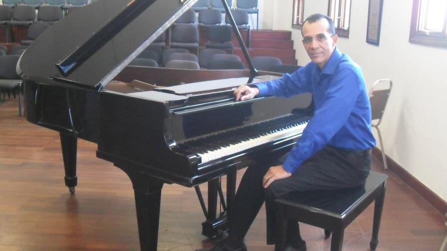 El Coro Nacional, 61       años con nuevos colores