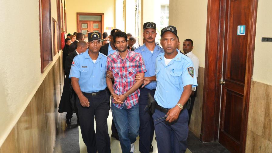 Joven lanzo molotov a PLD es depresivo y desapareció en 2011