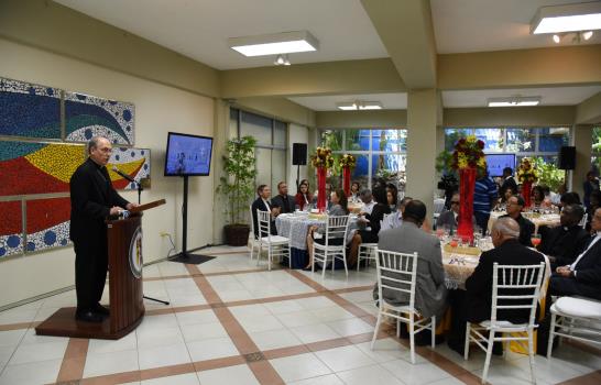 Monseñor Masalles exhorta a los medios a acercarse más a la sociedad