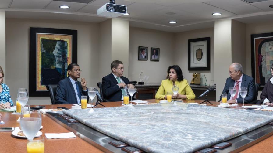 Persiguen un sueño; el de transformar el Estado