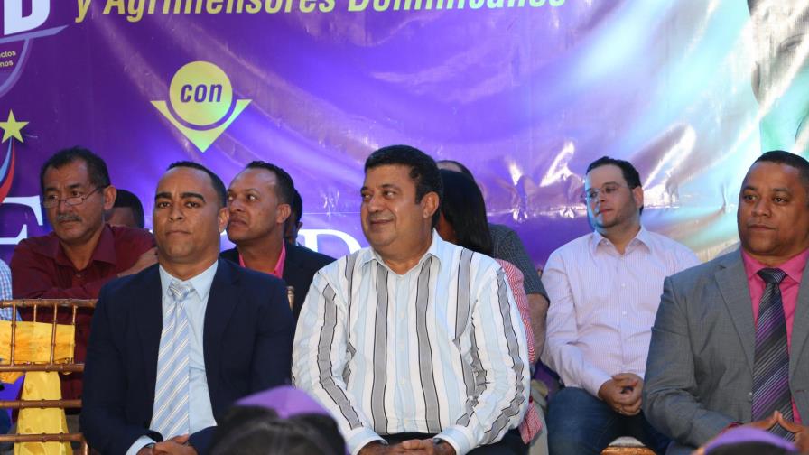 Movimiento político apoya candidatura a senador de Euclides Sánchez