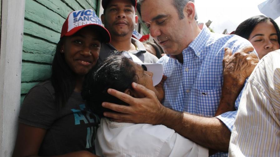 Abinader resalta importancia del contacto del PRM  con el pueblo