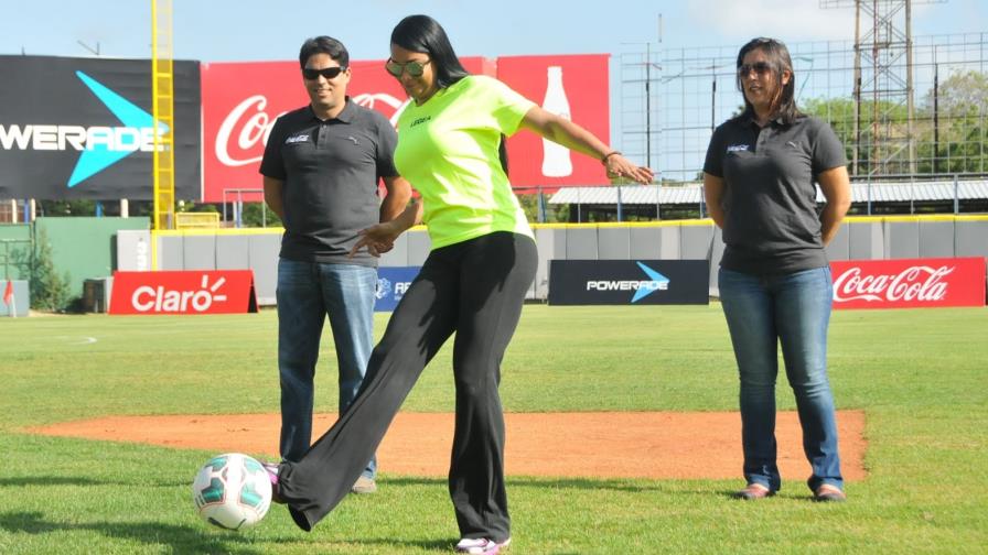Babeque derrotó a Lux Mundi en el fútbol Coca-Cola