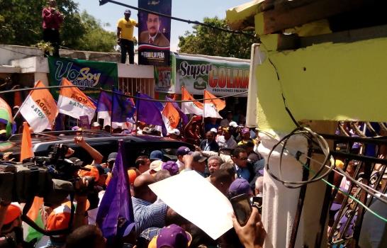 Leonel Fernández: “No hay otra opción que no sea el PLD”
Leonel Fernández afirma que en San Pedro de Macorís no hay otra opción que no sean los candidatos del PLD