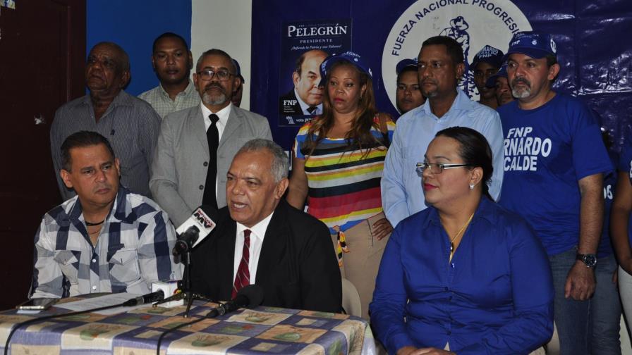 FNP presenta candidatos congresuales y municipales de Santiago