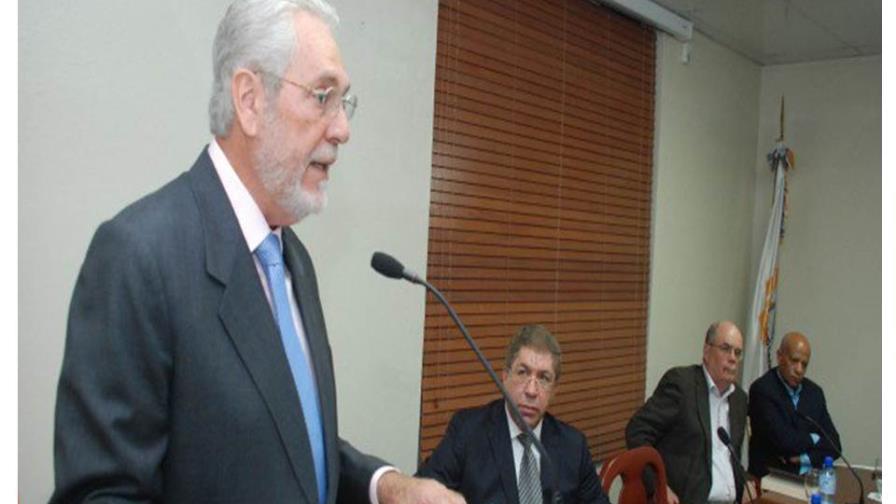 Pondrán a circular  libro “Al Amanecer, la Niebla”