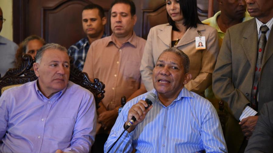 Empiezan trámites en Santiago para la entrega de 7 mil títulos de propiedad