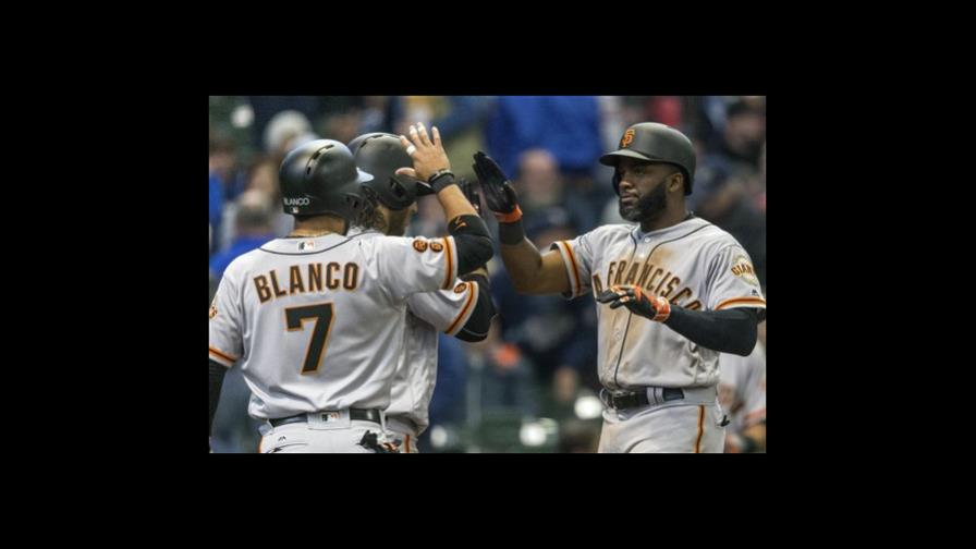 Los Gigantes vapulean a Wily Peralta y Ariel Peña Los Gigantes vapulean a Wily Peralta y Ariel Peña