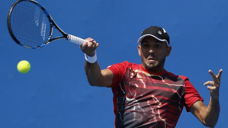 Víctor Estrella sale muy temprano del Torneo de Houston Víctor Estrella sale muy temprano del Torneo de Houston