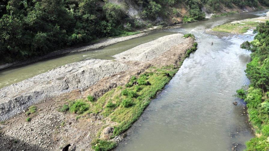 Adolescente se ahoga en un río de Puerto Plata 