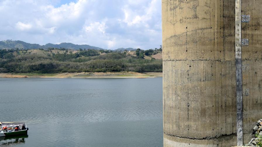 Se agrava la crisis del agua en Santiago Se agrava la crisis del agua en Santiago