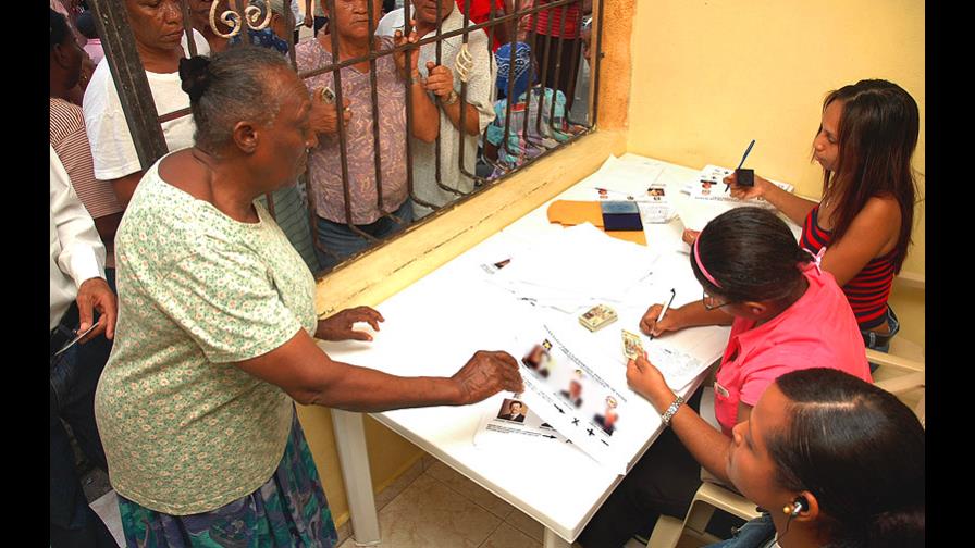 La Junta inicia la impresión de boletas y hará un simulacro