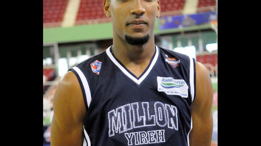 Escogen a Juan Guerrero Jugador Más Valioso del básquet distrital