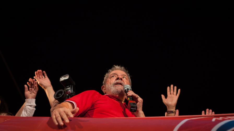 Lula tantea apoyo político como “ministro” sin cargo