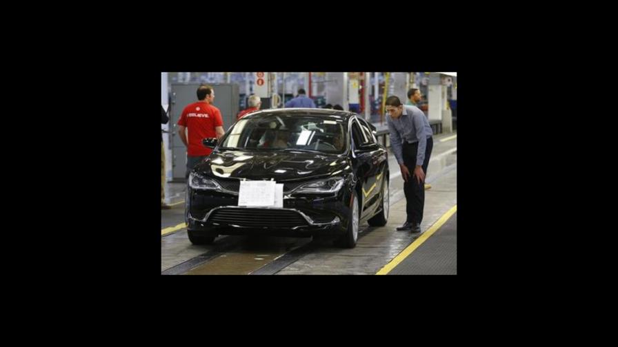 Fiat Chrysler da de baja temporal a 1,200 empleados