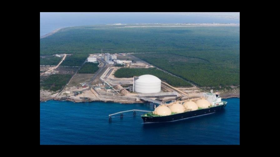 El país se ahorra US$500 millones anuales en generación energética, dice presidente AES