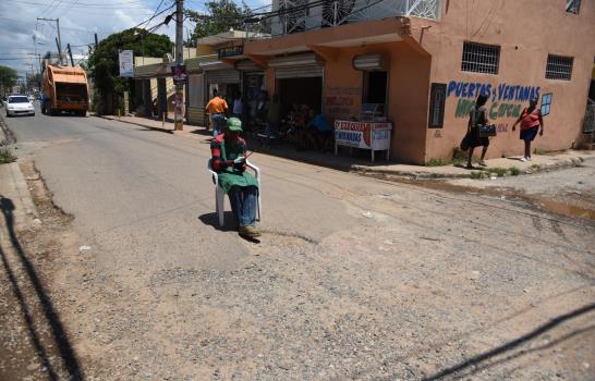 En Mandinga las calles están vueltas un desastre En Mandinga las calles están vueltas un desastre