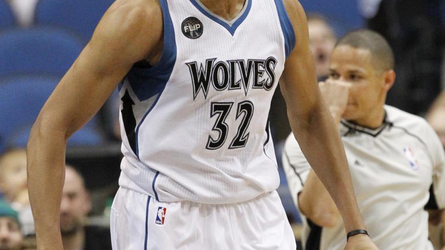 Towns es una máquina
de anotar y capturar Towns es una máquina
de anotar y capturar