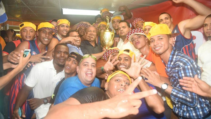 Pueblo Nuevo se lleva su título número 8 en Santiago Pueblo Nuevo se lleva su título número 8 en Santiago