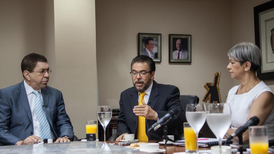 “Firmamos un compromiso para prevenir primero la corrupción” “Firmamos un compromiso para prevenir primero la corrupción”