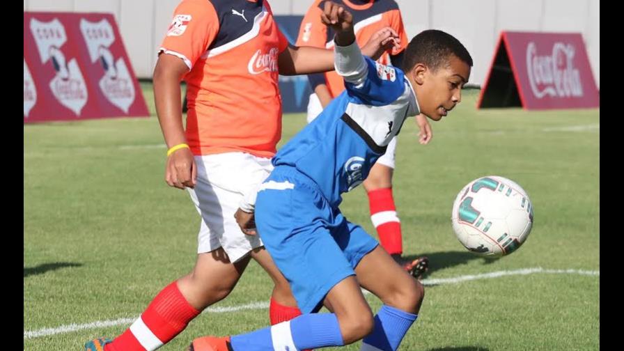 Ashton y Notre Dame invictos en el evento femenino  de la Copa Coca-Cola