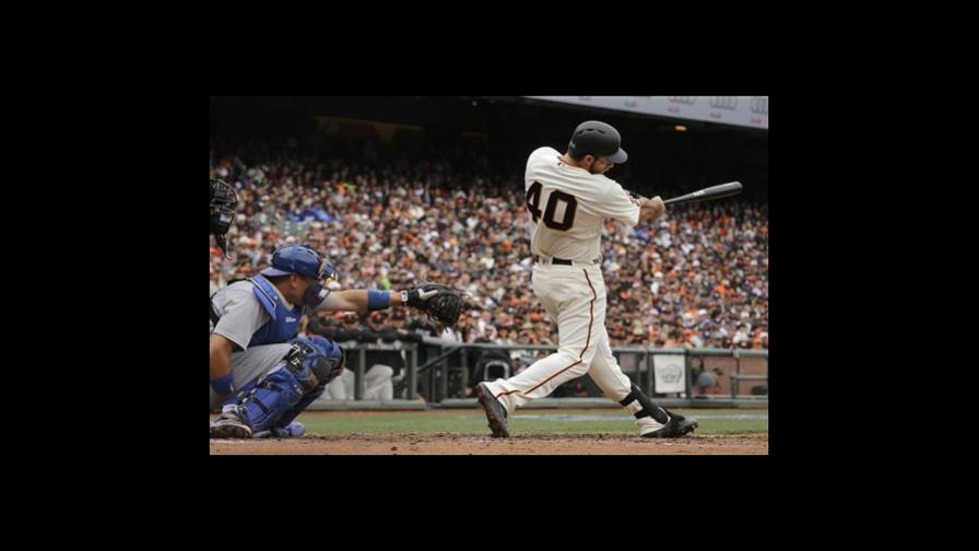 Bumgarner pega otro jonrón ante Kershaw, pero Dodgers ganan 