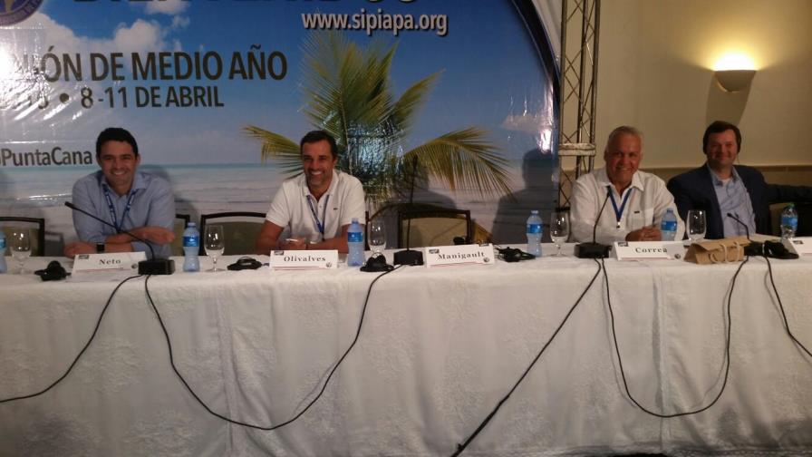 “Usuarios revisan sus celulares 150 veces al día”