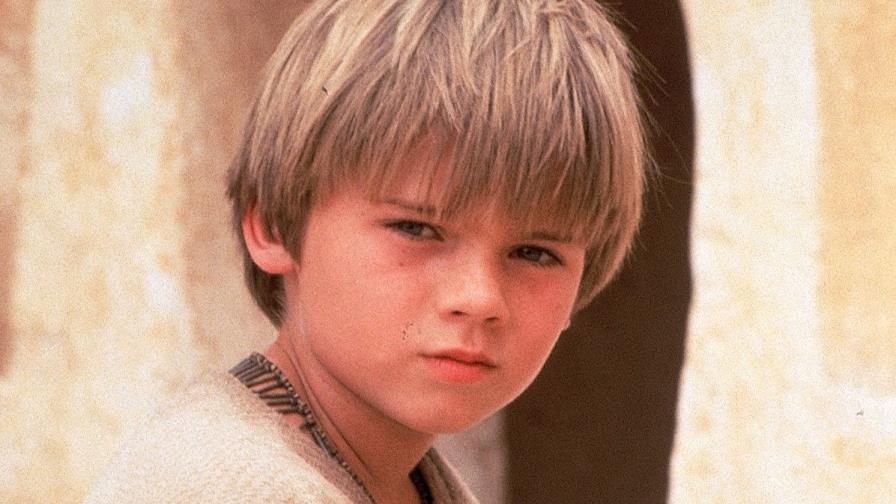 El pequeño Darth Vader sufre de esquizofrenia El pequeño Darth Vader sufre de esquizofrenia