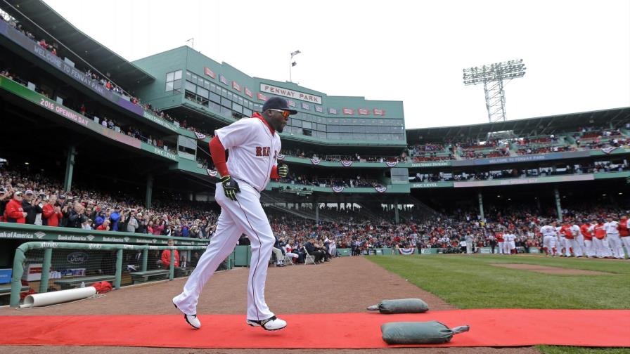 Video: Hija de David Ortiz canta himno de USA en Boston 