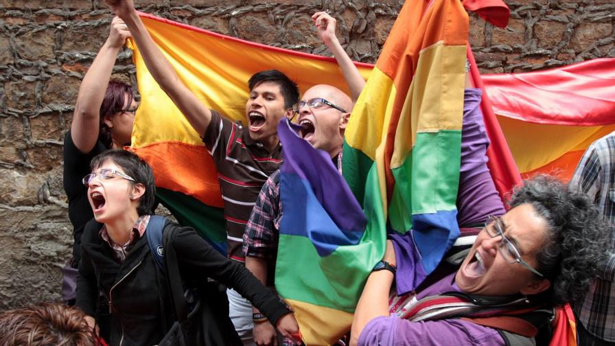 Marruecos deja en libertad a dos homosexuales ante la presión internacional