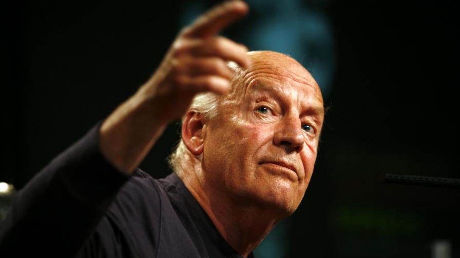 Presentan libro sobre pensamiento de Galeano a un año de su muerte