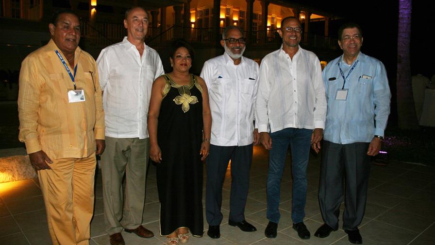 Grupos artísticos del Ministerio de Cultura cautivaron a delegados de la SIP en Punta Cana 