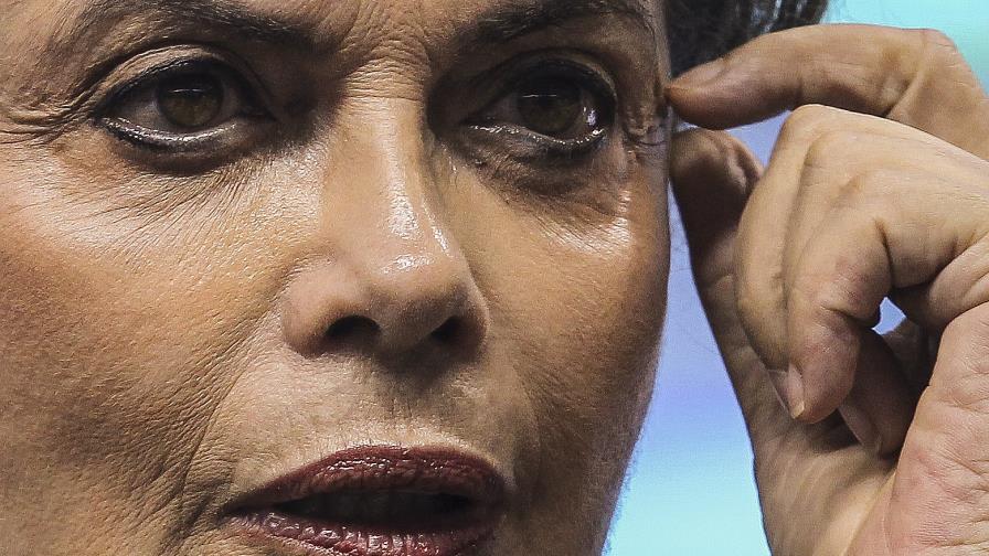 El proceso contra Rousseff avanza pero hay varios en la lista de amenazados