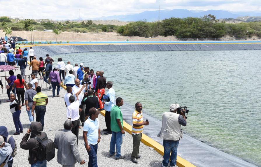Proyecto de reservorios beneficiará a 170 mil personas en Azua