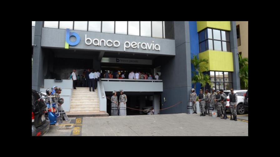 Fiscalía del Distrito solicita prórroga para investigaciones en caso Banco Peravia