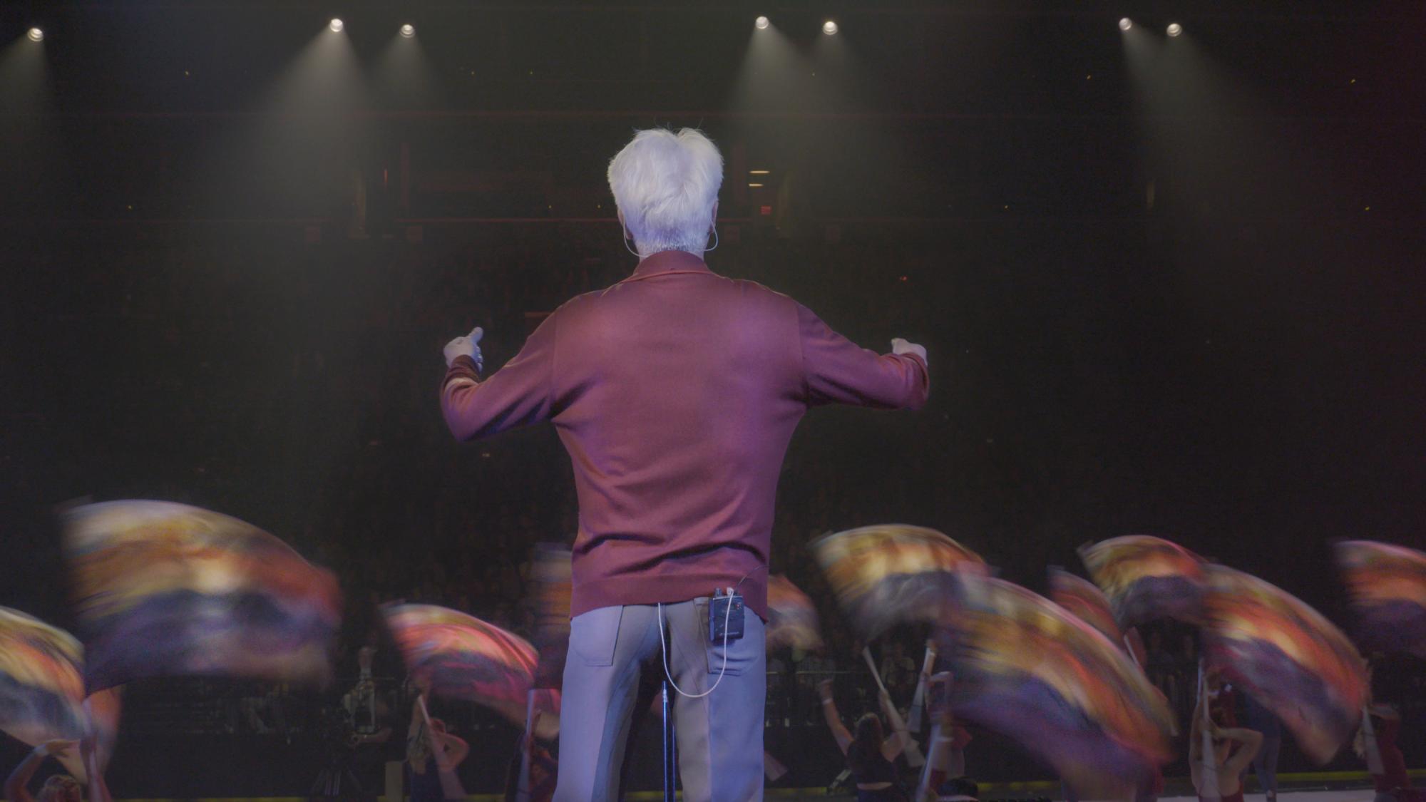 En esta imagen difundida por el Festival de Cine de Tribeca, una escena del documental Contemporary Color de Bill y Turner Ross. 