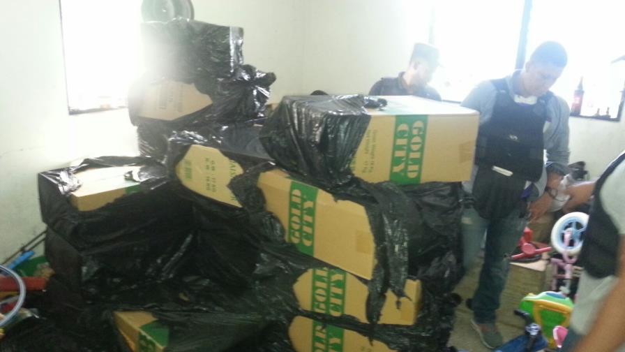 Decomisan 360,000 unidades de cigarrillos de contrabando Decomisan 360,000 unidades de cigarrillos de contrabando
