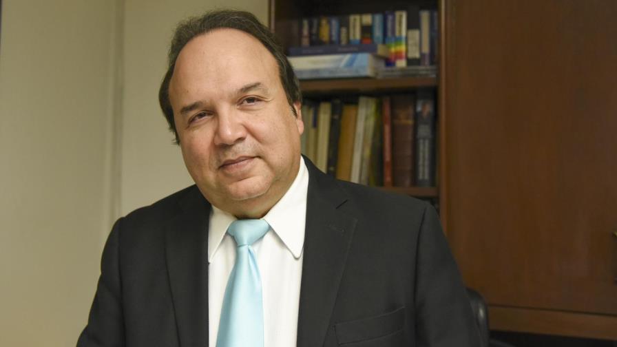 “El país necesita un contrapeso en el Congreso”