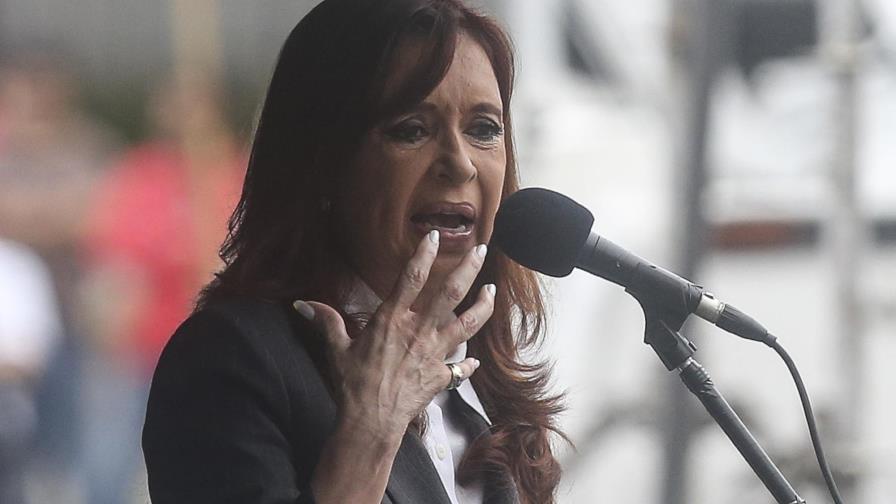 Cristina Fernández pide la destitución del juez que la citó a declarar