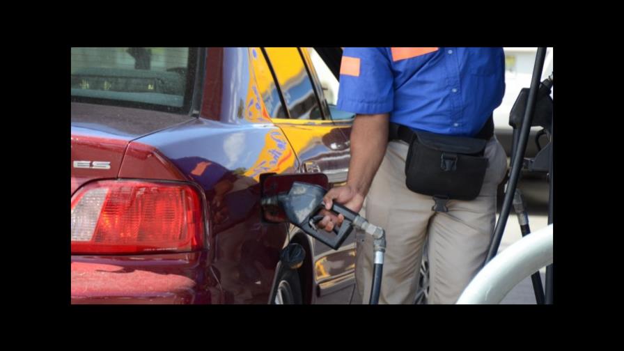 Precios de los combustibles subirán entre RD$1.00 y RD$2.90; congelan el del Gas Natural Precios de los combustibles subirán entre RD$1.00 y RD$2.90; congelan el del Gas Natural
