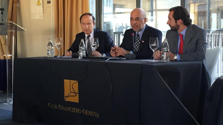 Embajador dominicano ante el Reino de España destaca oportunidades de negocios en el Club Financiero Génova 