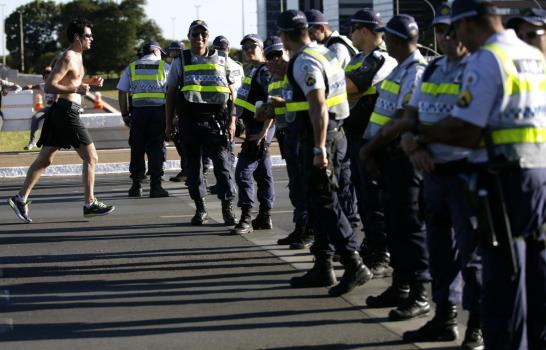 Brasilia se blinda ante la votación clave sobre el futuro de Rousseff