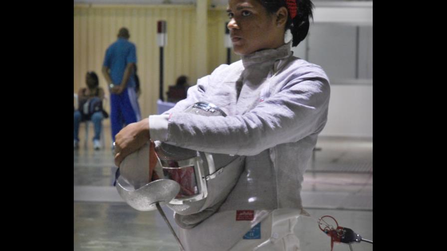 Rossy Félix clasifica para Río-2016 en Esgrima Rossy Félix clasifica para Río-2016 en Esgrima