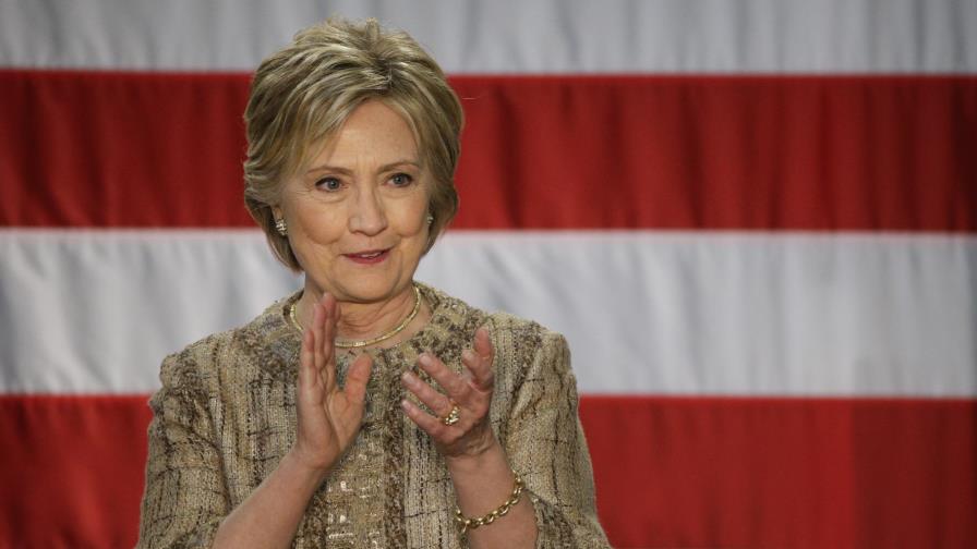 Sacan a luz supuesta relación de los Clinton con personas que figuran en los Papeles de Panamá