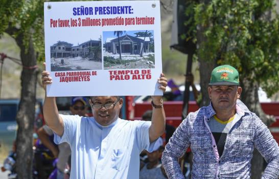 Presidente Danilo Medina recorre el corazón de la pobreza en el Sur
