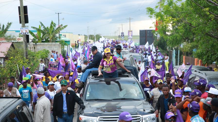 Margarita Cedeño recorre varios municipios de San Pedro de Macorís 