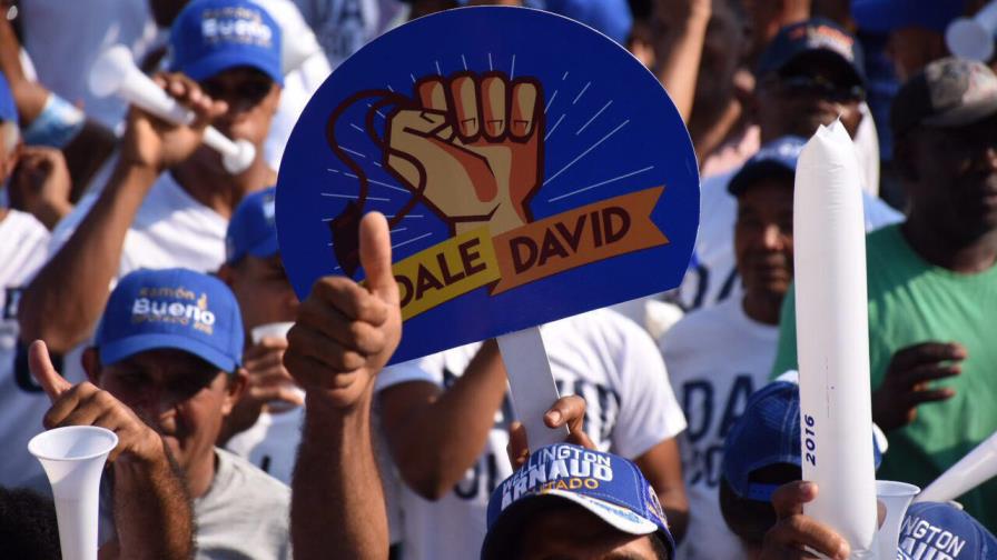 David Collado dice derrotará a Roberto Salcedo en primer boletín de la JCE David Collado dice derrotará a Roberto Salcedo en primer boletín de la JCE