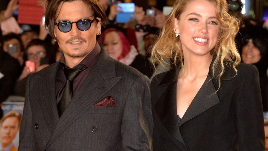 Hallan culpable a esposa de Johnny Depp por entrada ilegal de perros en Australia Hallan culpable a esposa de Johnny Depp por entrada ilegal de perros en Australia