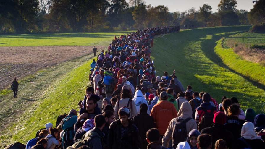 Se reduce a la mitad migración a Grecia